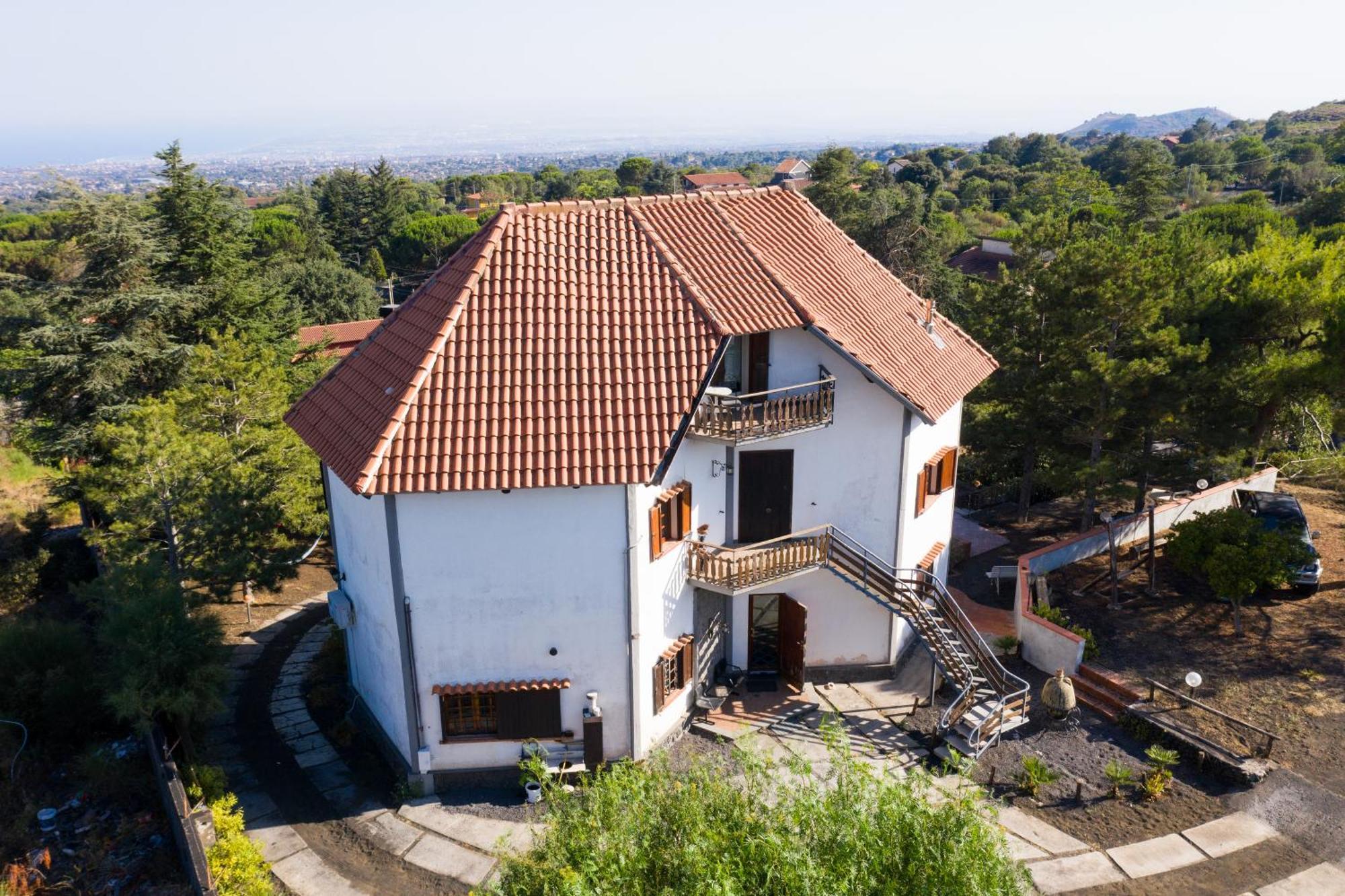 Villa Joele Nicolosi Exterior photo